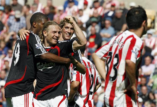 西甲战报：姆巴佩两射一传，阿诺德助攻后伤退，皇马3-0毕巴（西甲快讯：姆巴佩梅开二度并助攻，阿诺德助攻后伤退，皇马3-0完胜毕巴）