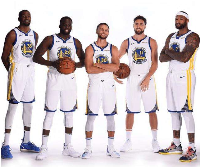 4场狂轰137分！哈登三节31分无奈打卡 快船13人轮换11人得分个位数（四战合计137分！哈登三节31分被迫打卡，快船13人出场11人得分未上双）