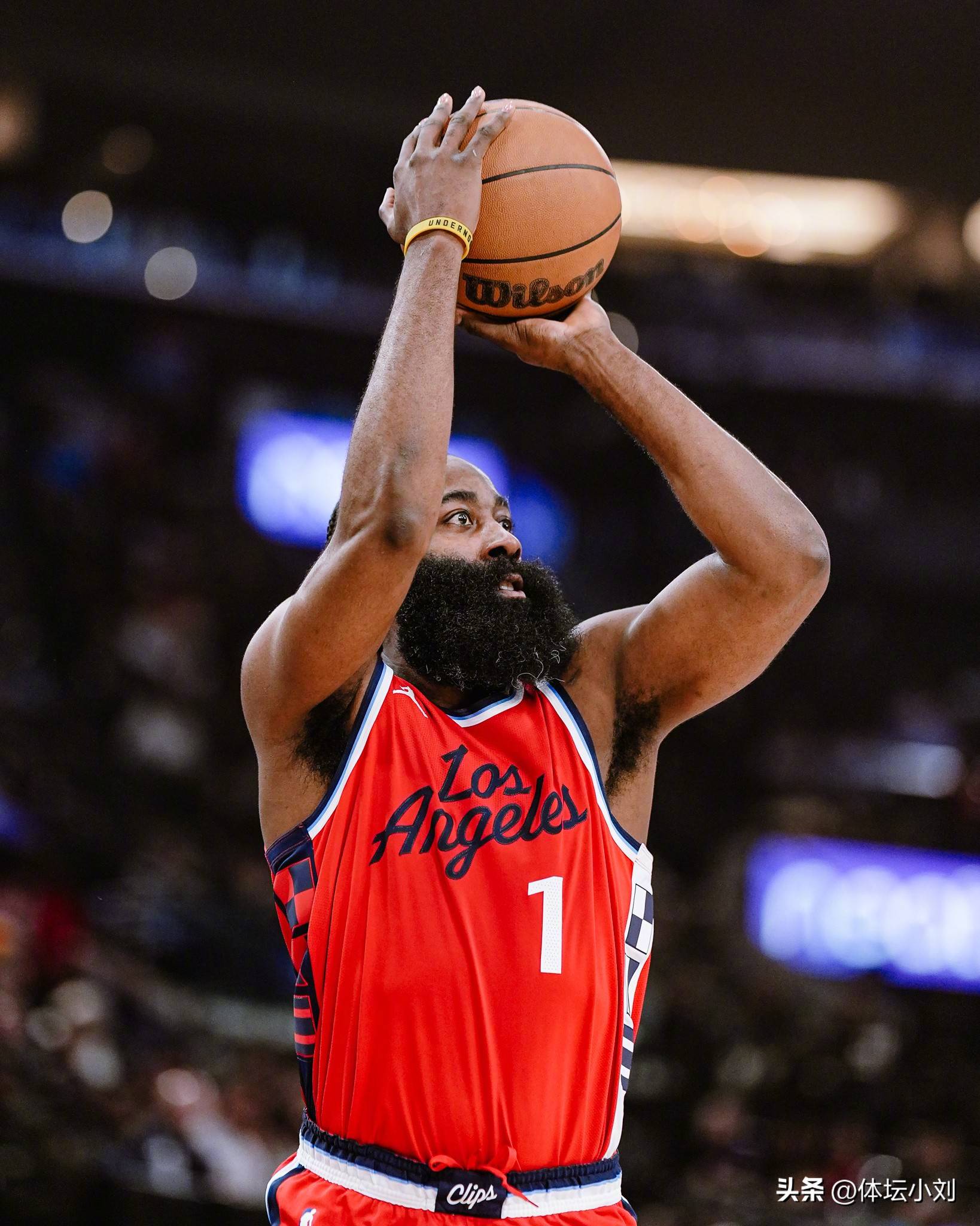 中超联赛总结：积分榜前三分析,（中超赛季回顾：榜单前三深度解析）