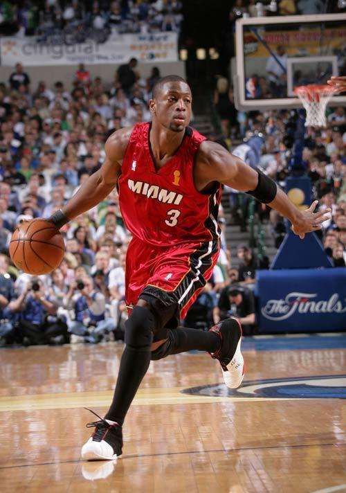 陈涛：内外援引进都有难度；还是想升级阵容，不能总惊险保级（陈涛：内外援操作不易，仍盼补强阵容，不能年年惊险保级）