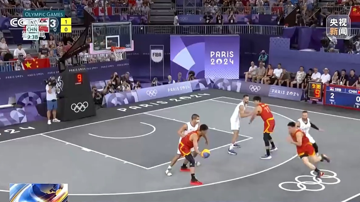 李贤重昨日对阵中国队的9记三分，打破了世预赛单场三分纪录（李贤重昨战中国队轰进9记三分，刷新世预赛单场三分纪录）